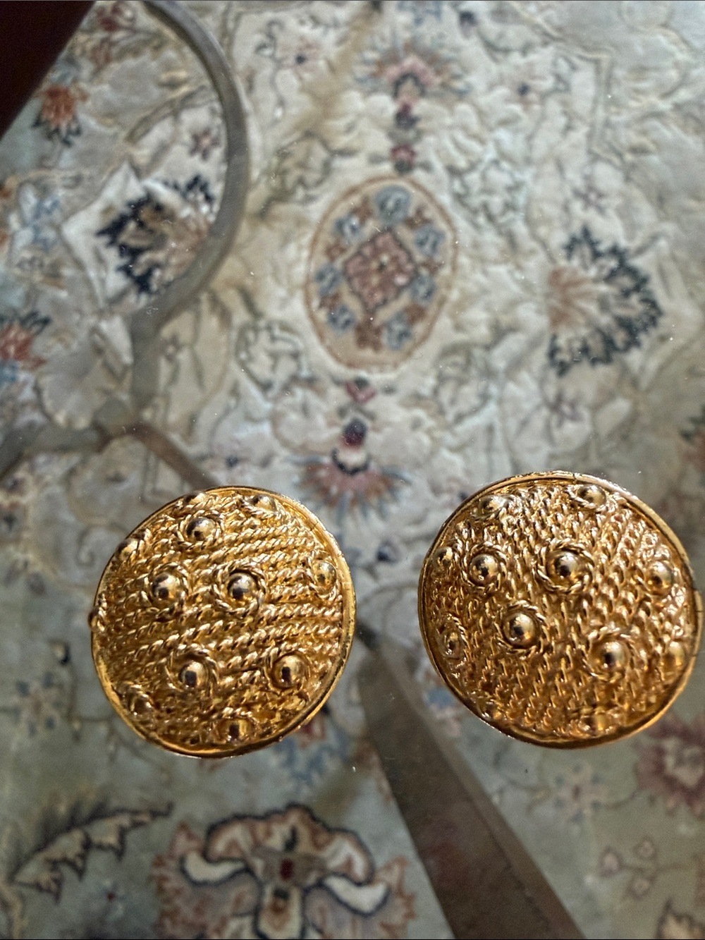 Vintage 90s Statement Button clip on Earrings gold tone Retro Glamour